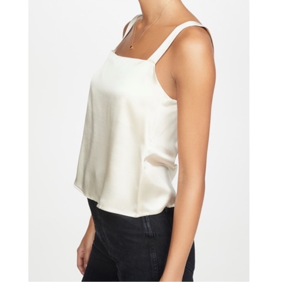 ✘ ✘ 𝗦𝗢𝗟𝗗 ✘ ✘ - Picture 3 of 10